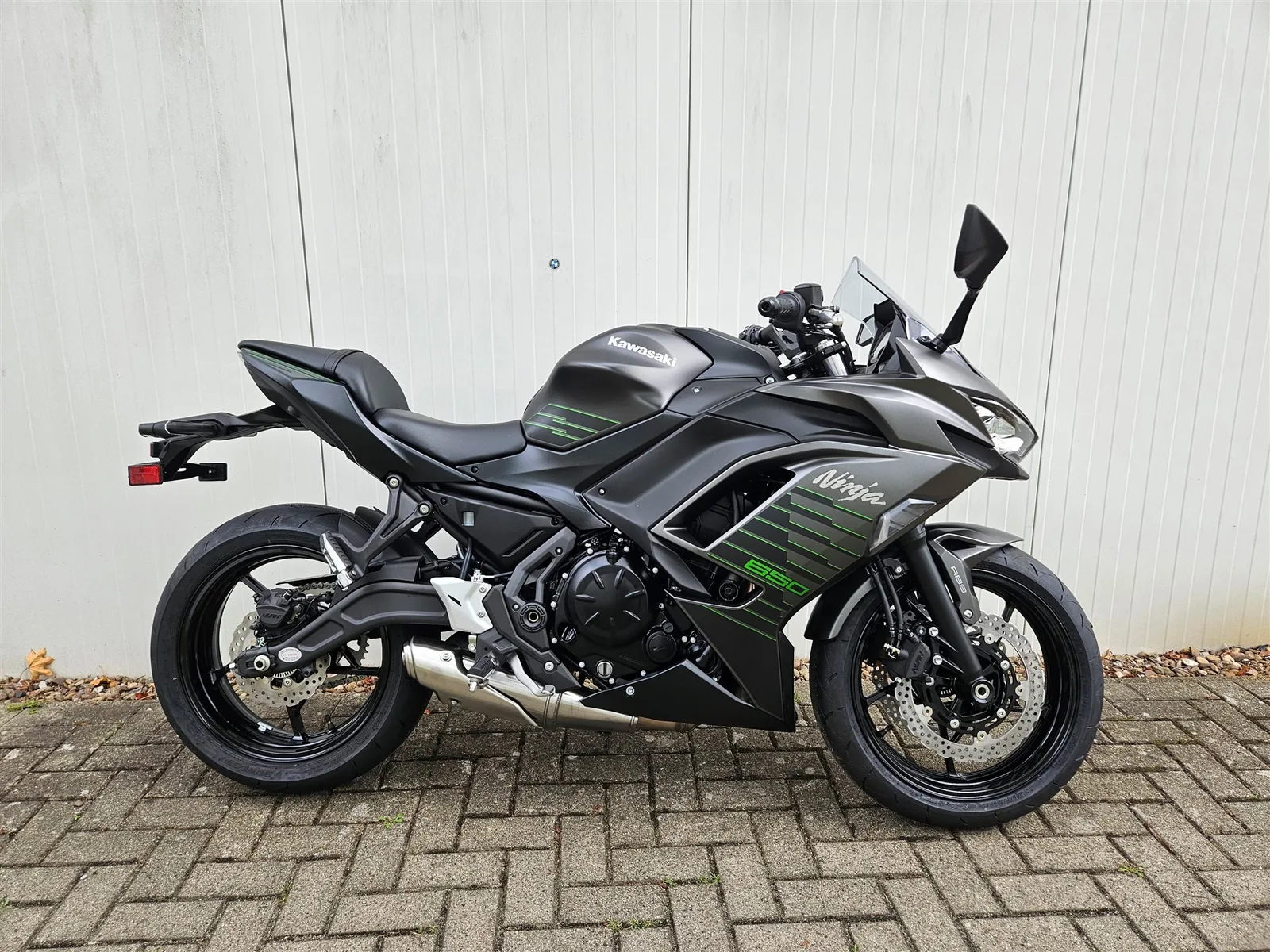 Kawasaki Ninja 650 LIEFERBAR! Starterbonus 650,- Euro!