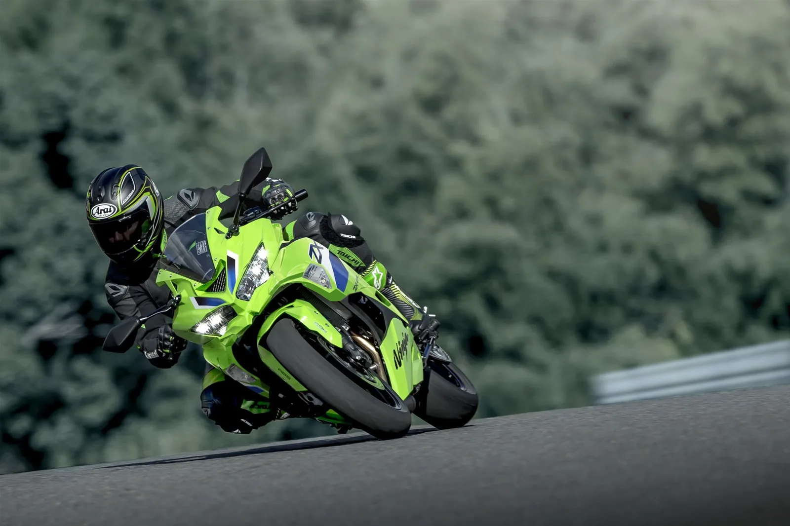 Kawasaki Ninja ZX-4RR sofort lieferbar! 2026