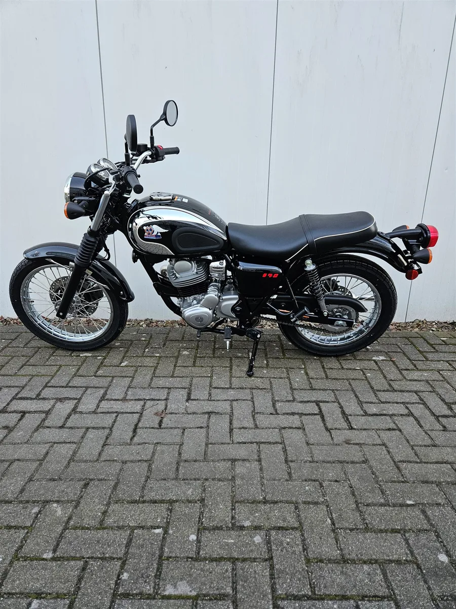 Kawasaki Meguro S1 Topzustand