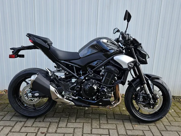Kawasaki Z900 70kW sofort lieferbar! 800,- Starterbonus sichern