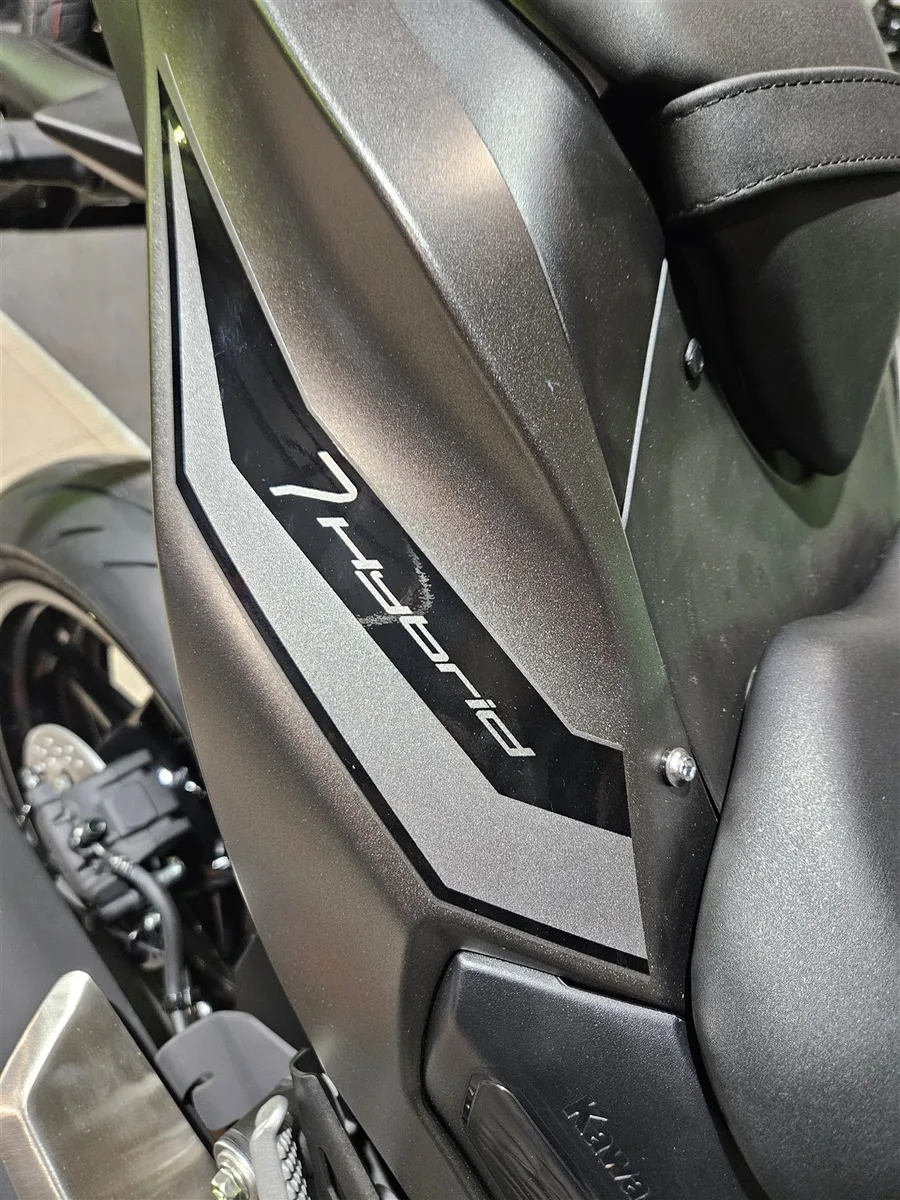 Kawasaki Z7 Hybrid 4 Jahre Garantie!