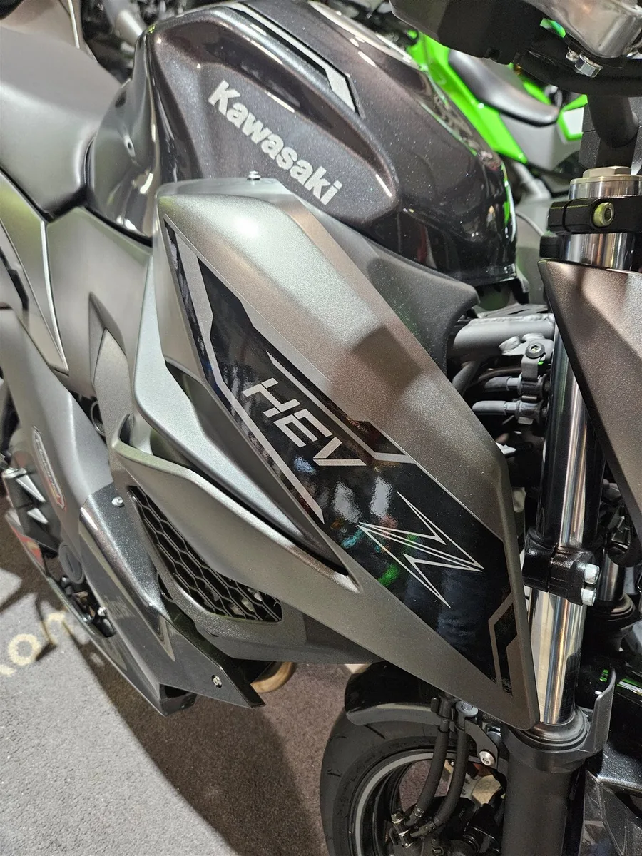 Kawasaki Z7 Hybrid 4 Jahre Garantie!