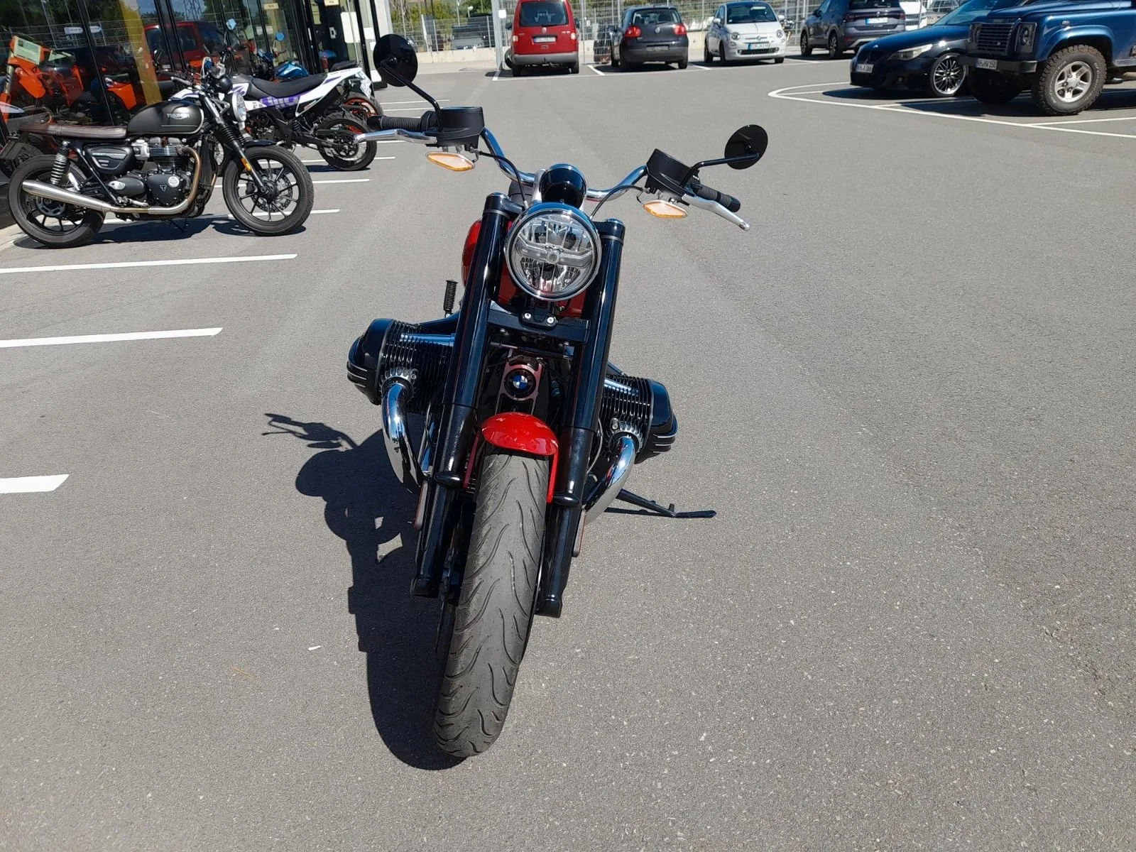 BMW R 18