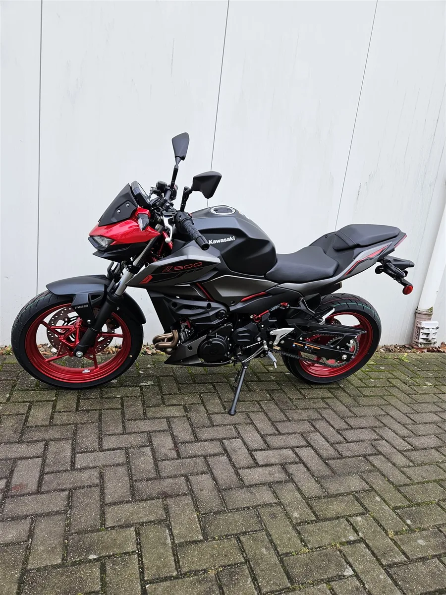 Kawasaki Z 500 SE 500,- Euro Starterbonus sichern! sofort lieferbar! 4 Jahre Garantie!