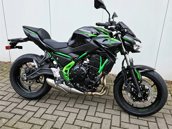 Kawasaki Z650 Topzustand