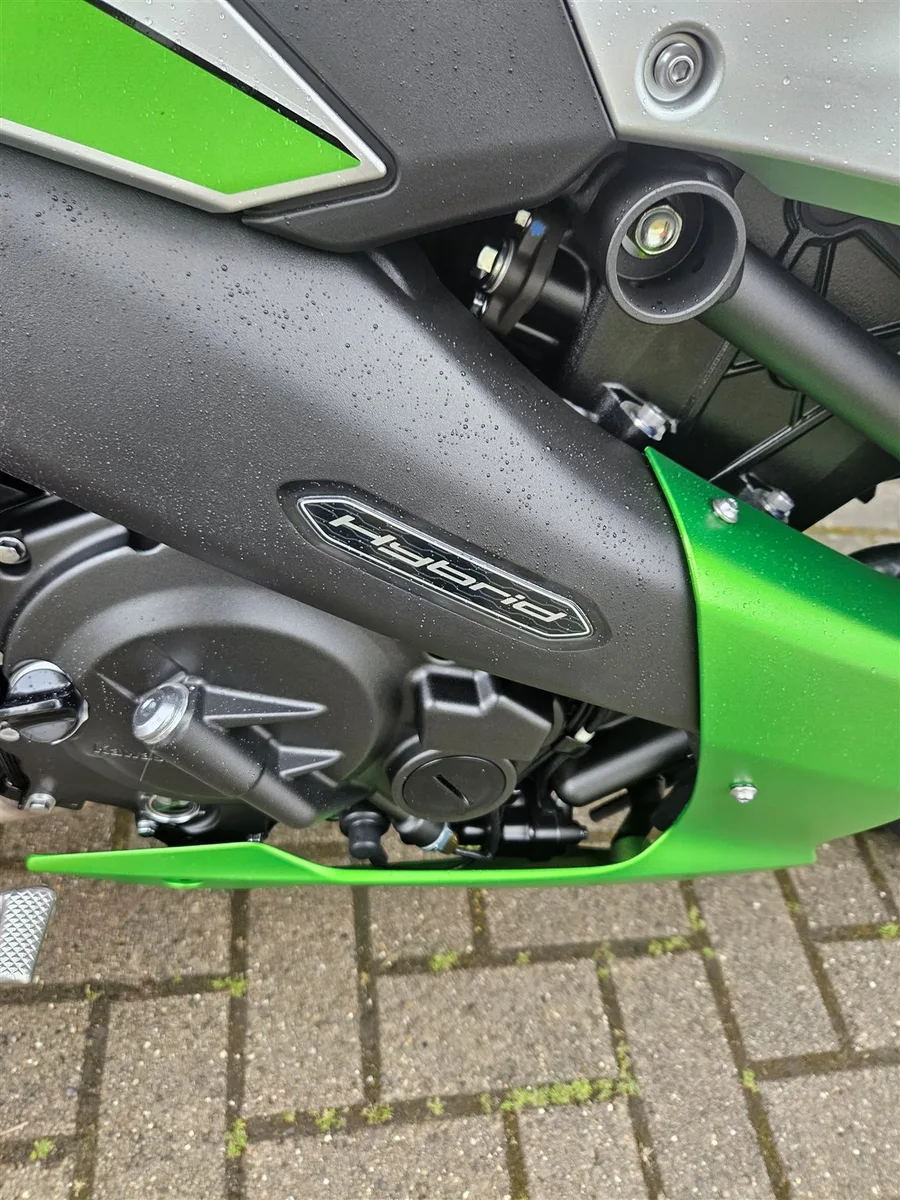 Kawasaki Ninja 7 Hybrid 4 Jahre Garantie