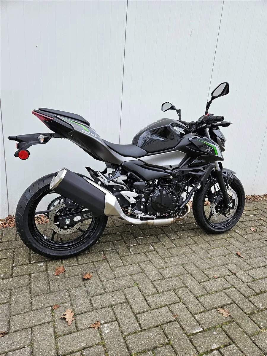 Kawasaki Z 500 sofort lieferbar! 4 Jahre Garantie!