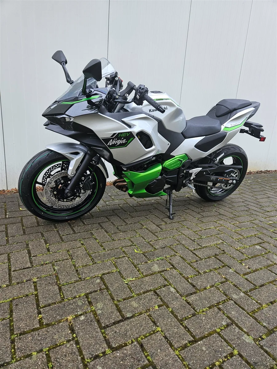 Kawasaki Ninja 7 Hybrid 4 Jahre Garantie