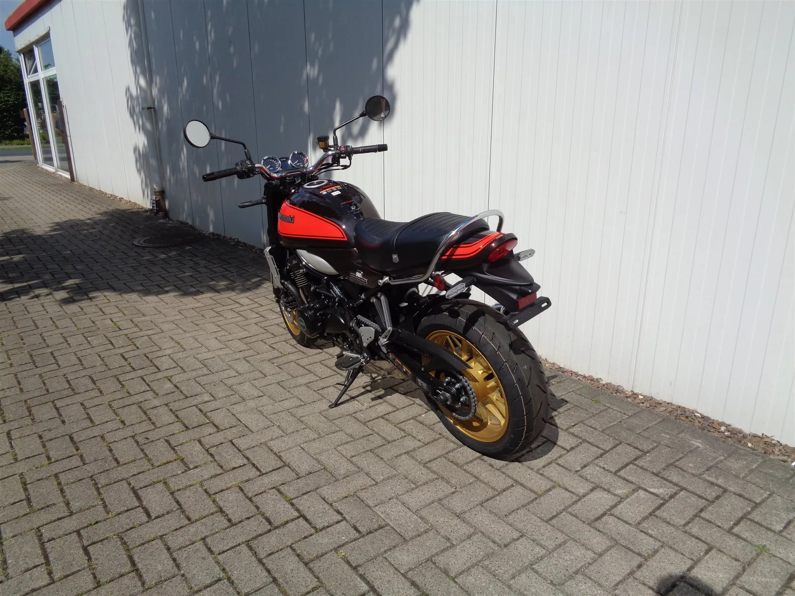 Kawasaki Z900 RS 50th Anniversary SE