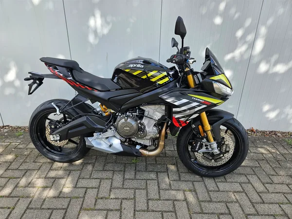 Aprilia Tuono 660 Factory vom Vertragshändler! 35kw