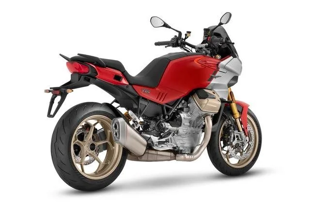 Moto Guzzi V100 Mandello S sofort lieferbar!