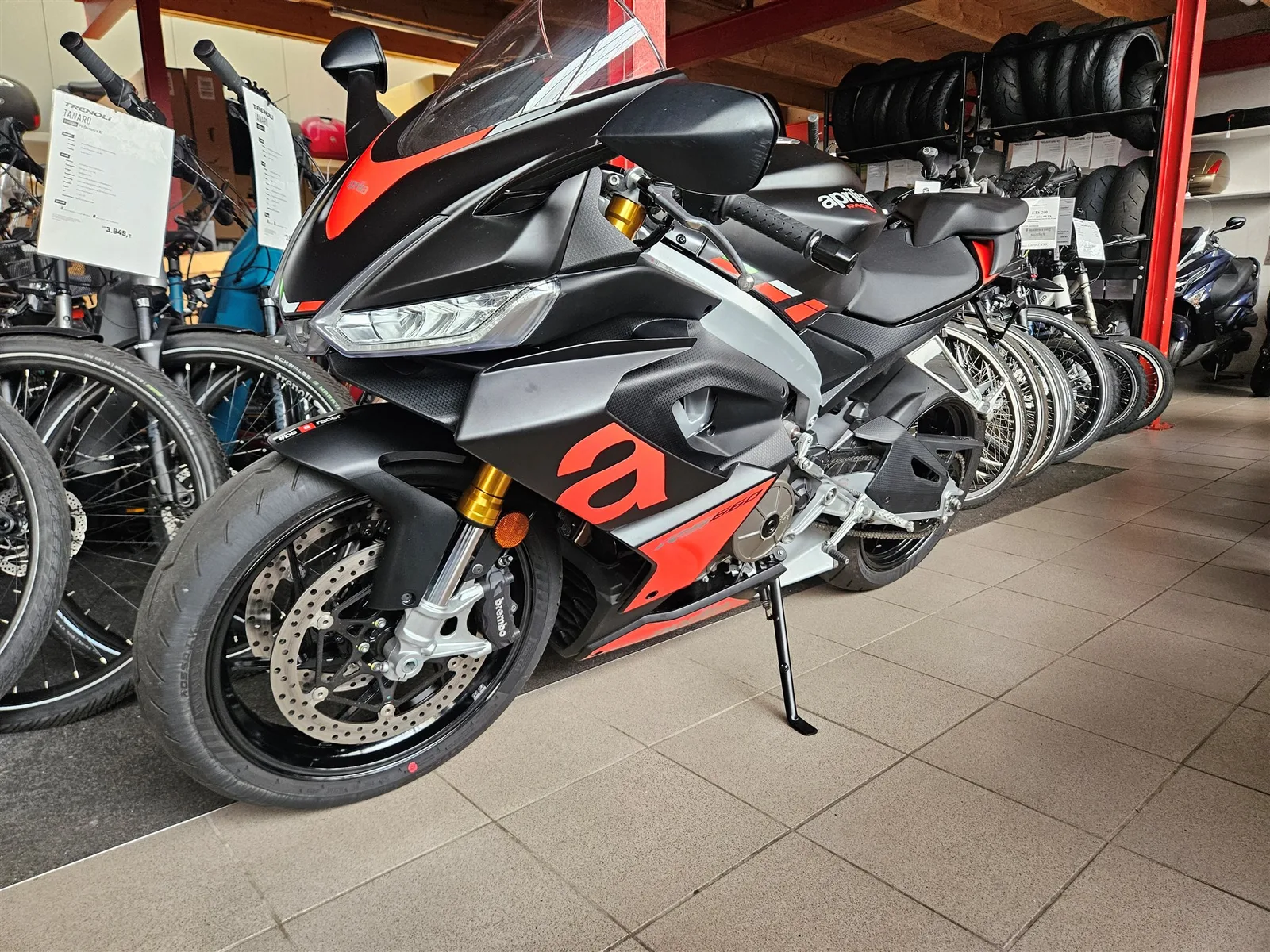 Aprilia RS 660