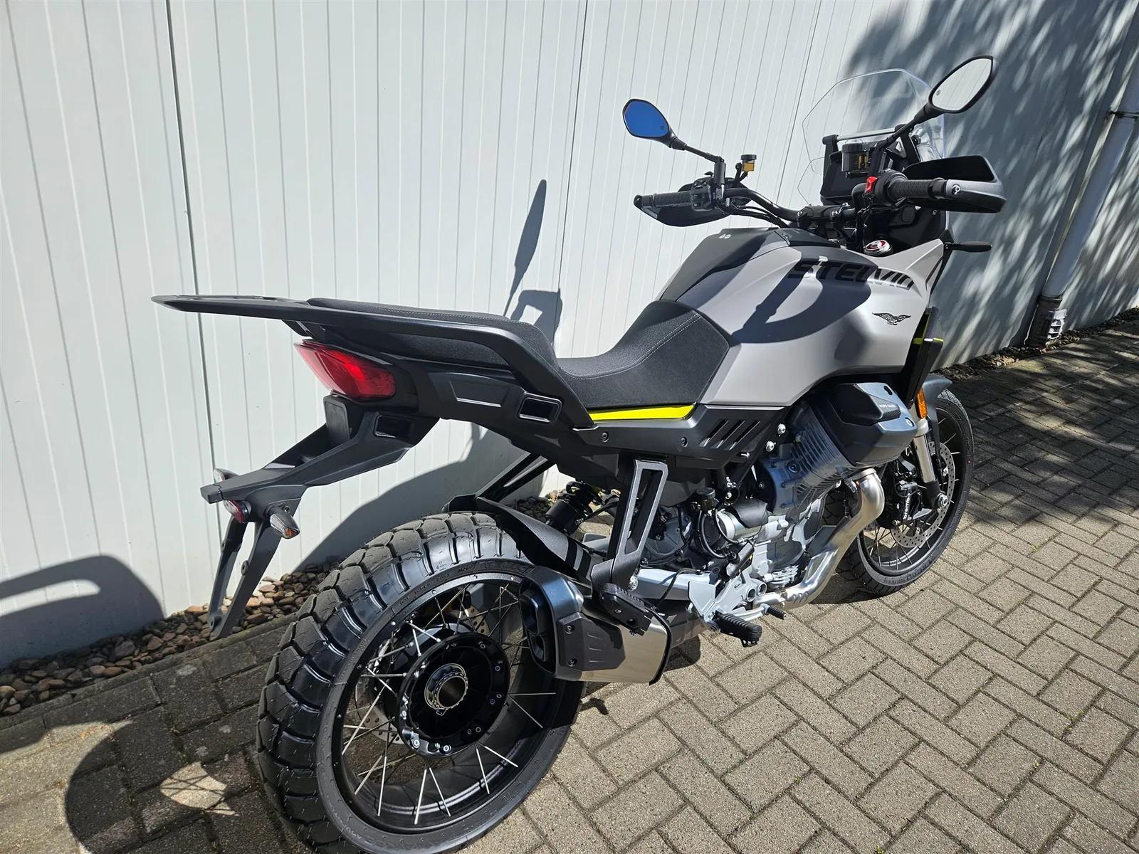 Moto Guzzi Stelvio PFF sofort lieferbar! 2026