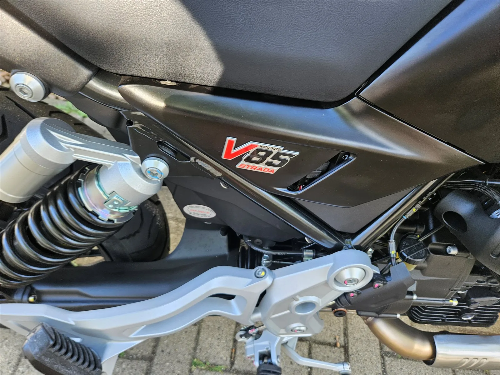Moto Guzzi V85 Strada sofort lieferbar!
