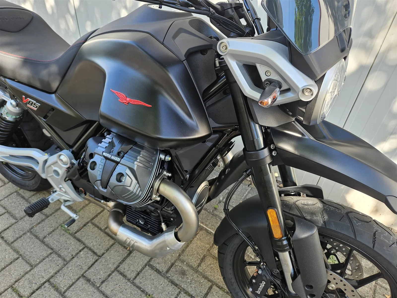 Moto Guzzi V85 Strada sofort lieferbar!