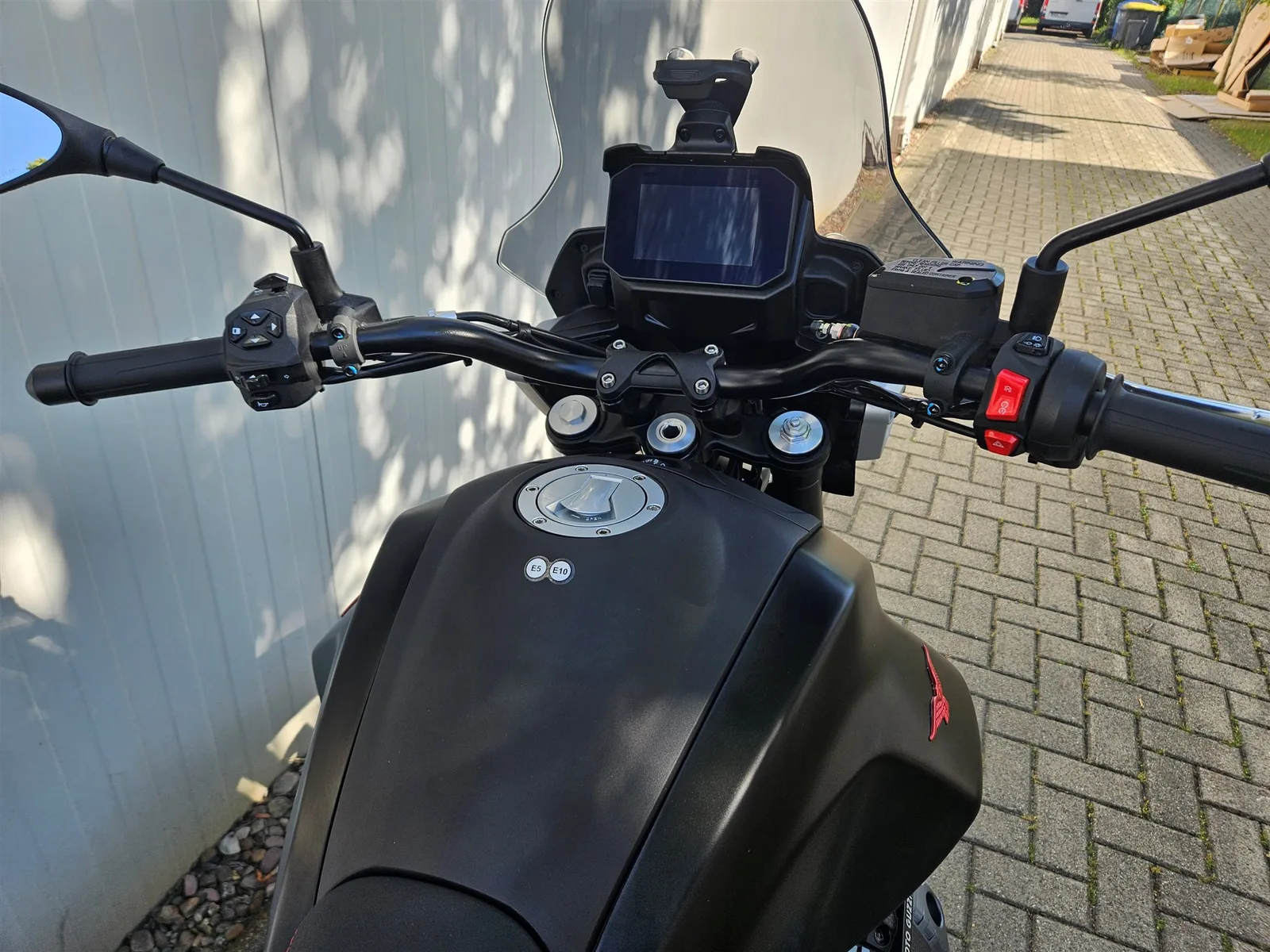 Moto Guzzi V85 Strada sofort lieferbar!