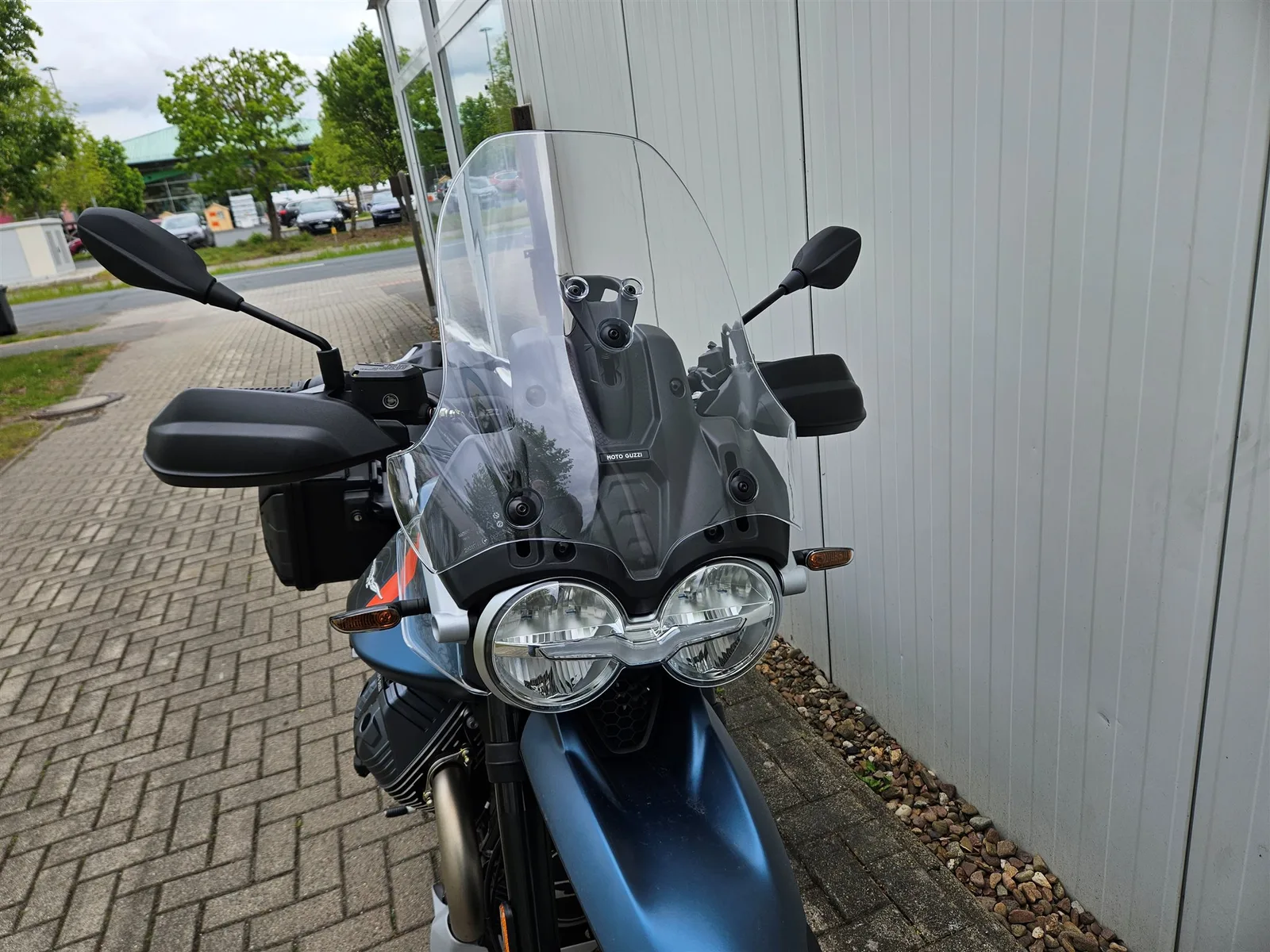 Moto Guzzi V85 TT Travel sofort lieferbar! 2026