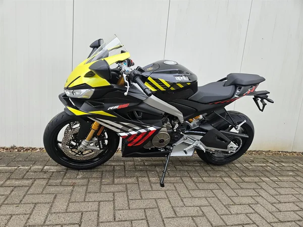 Aprilia RS 660 Factory sofort lieferbar! 35kw