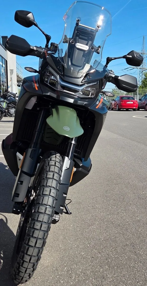 CFMOTO 1000MT-X