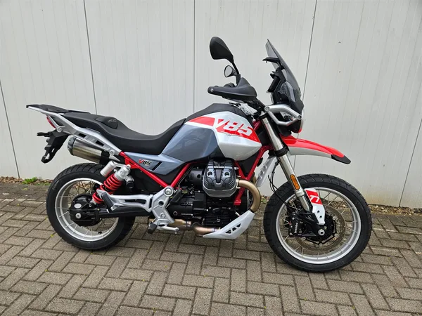 Moto Guzzi V85 TT sofort lieferbar! 2026