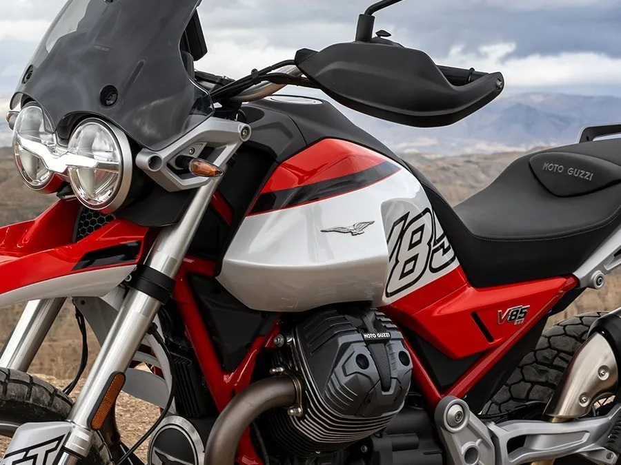 Moto Guzzi V85 TT sofort lieferbar! 2026