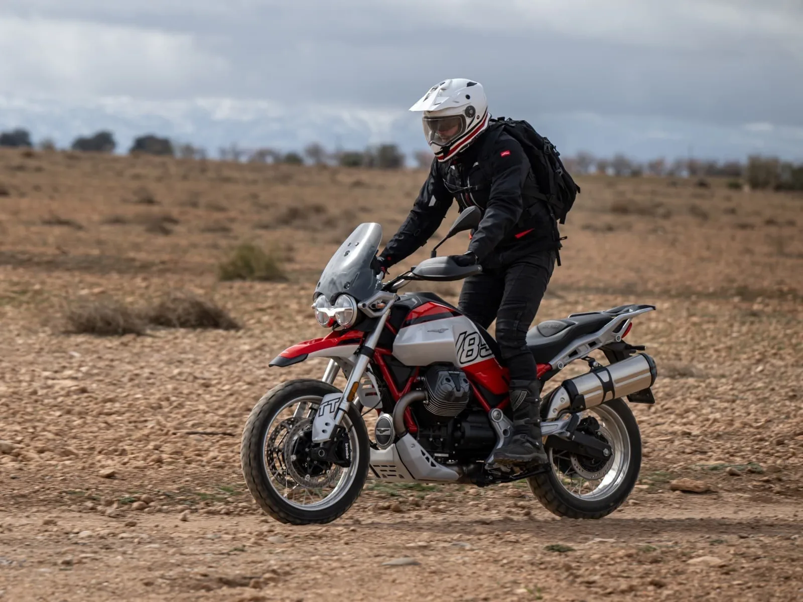 Moto Guzzi V85 TT sofort lieferbar! 2026