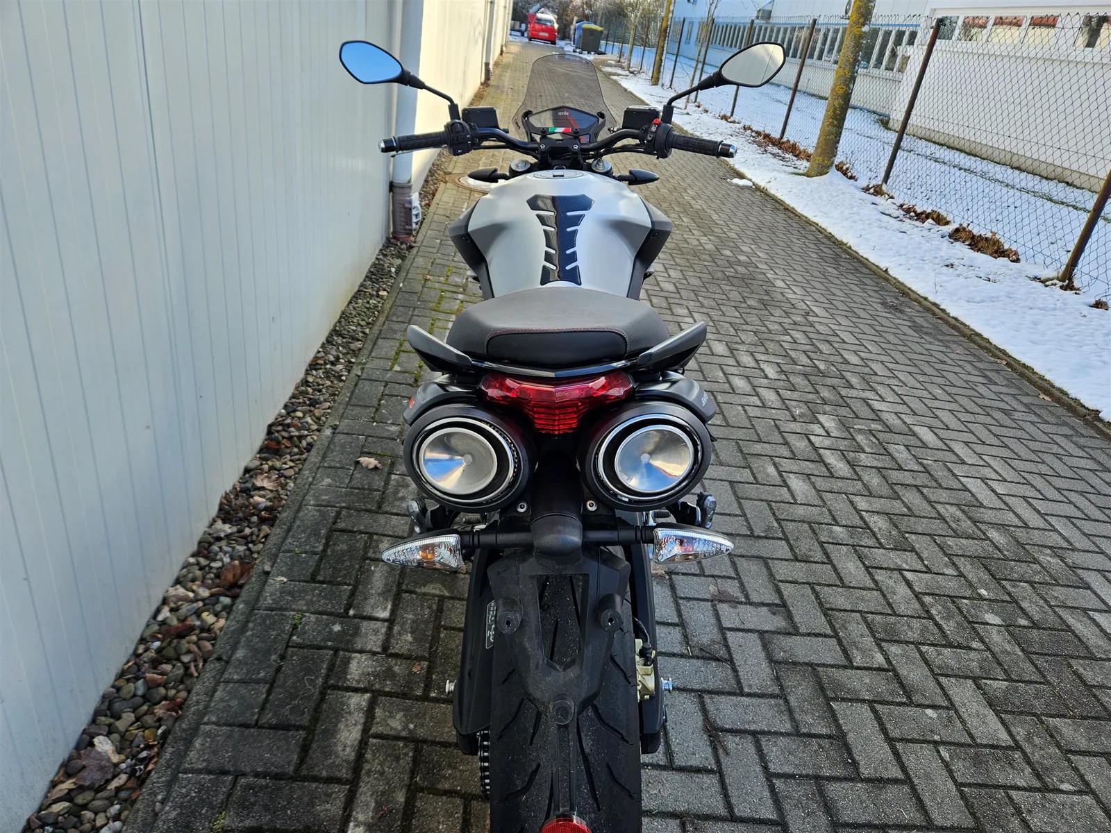 Aprilia Shiver 900 Topzustand