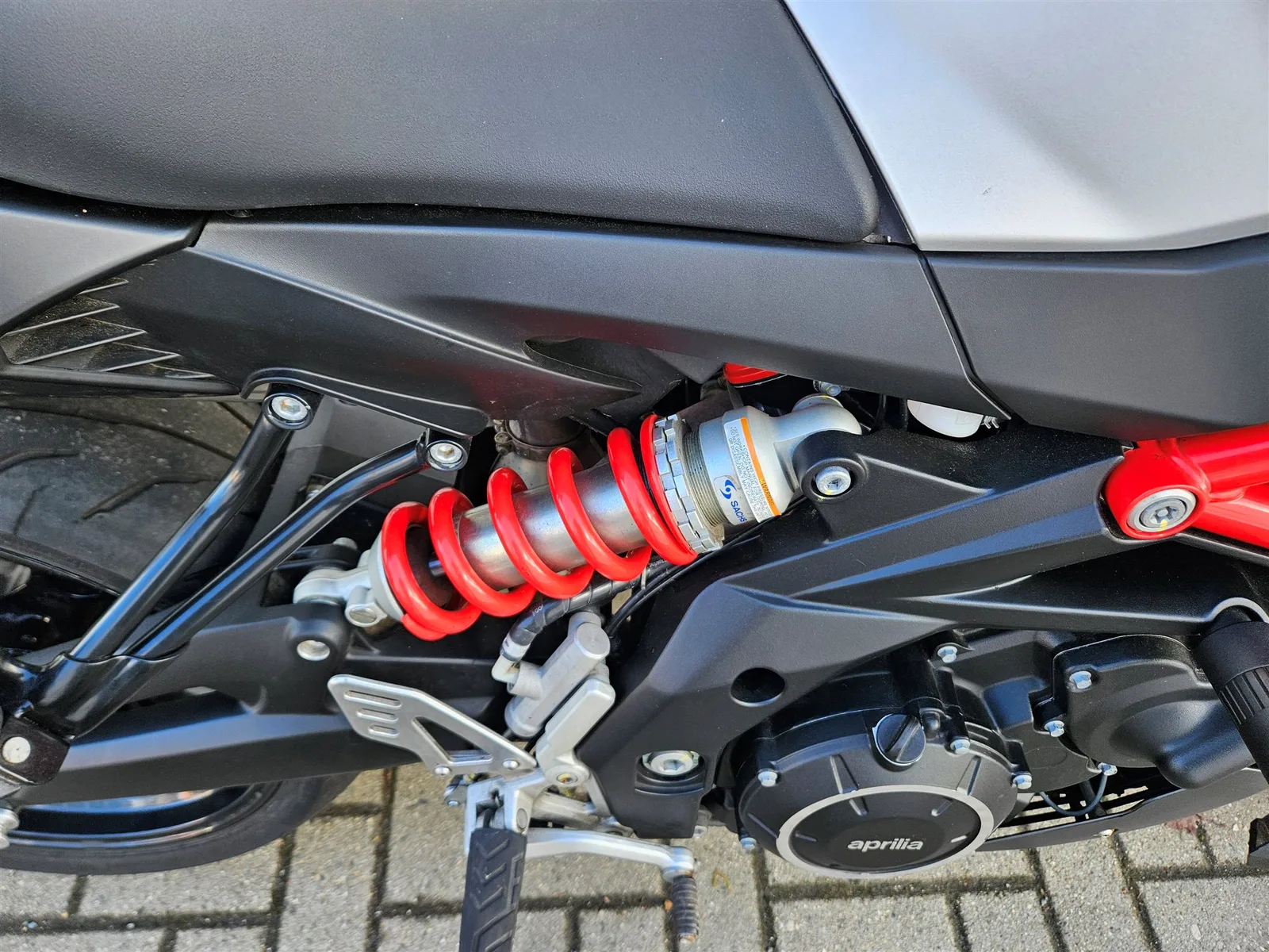 Aprilia Shiver 900 Topzustand
