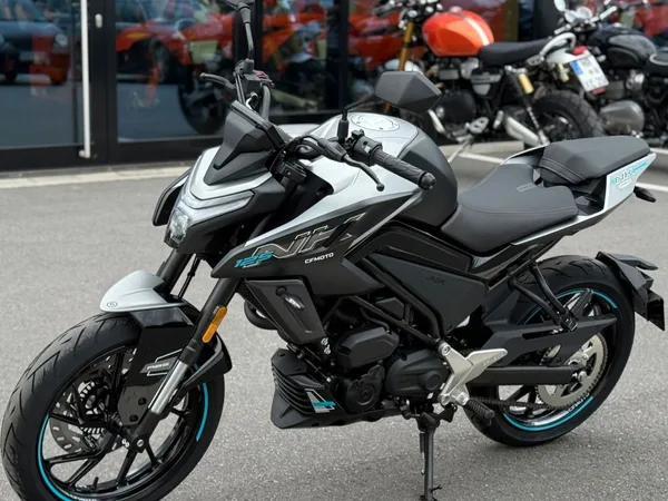 CFMOTO 125NK