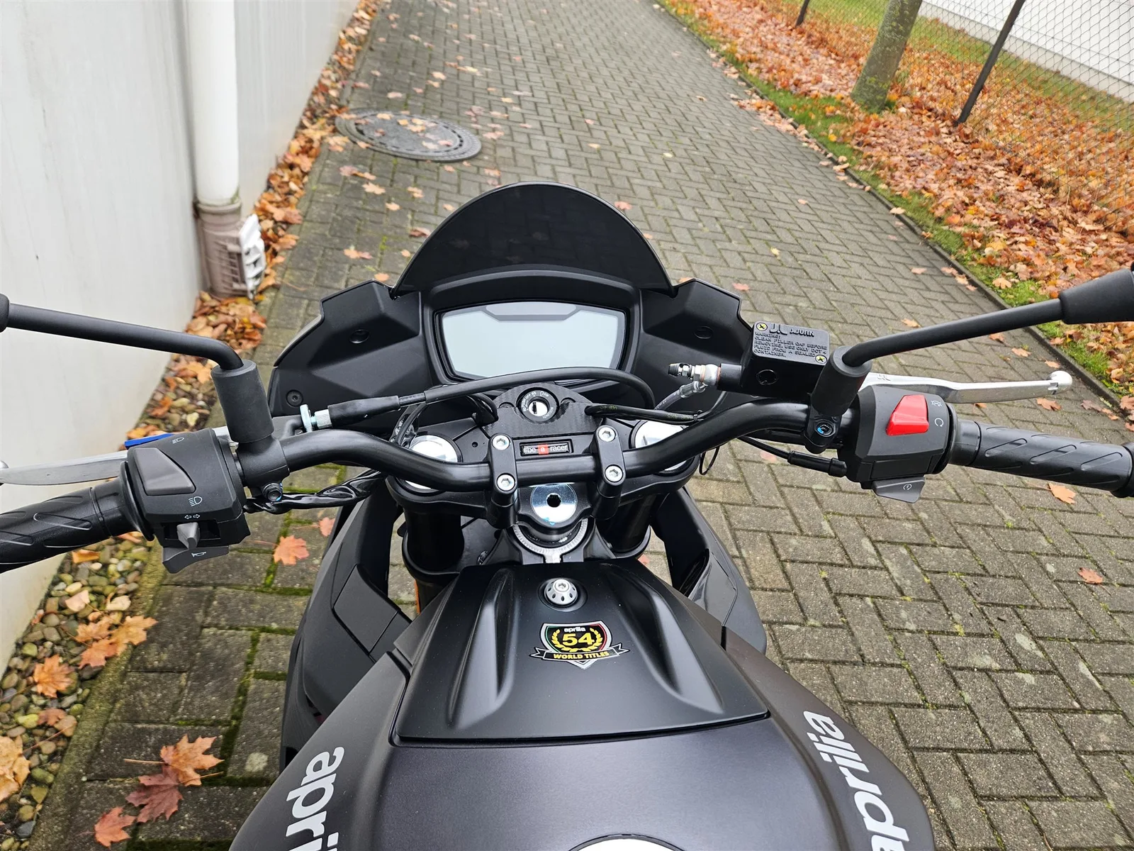 Aprilia Tuono 125 sofort lieferbar!