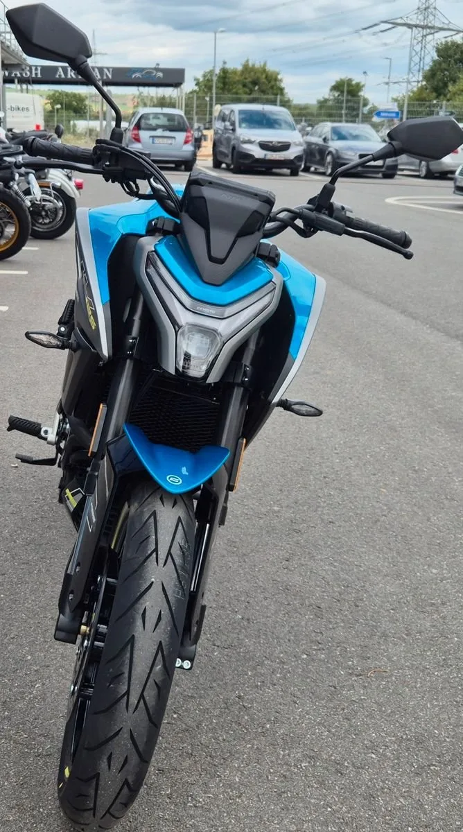 CFMOTO 125NK