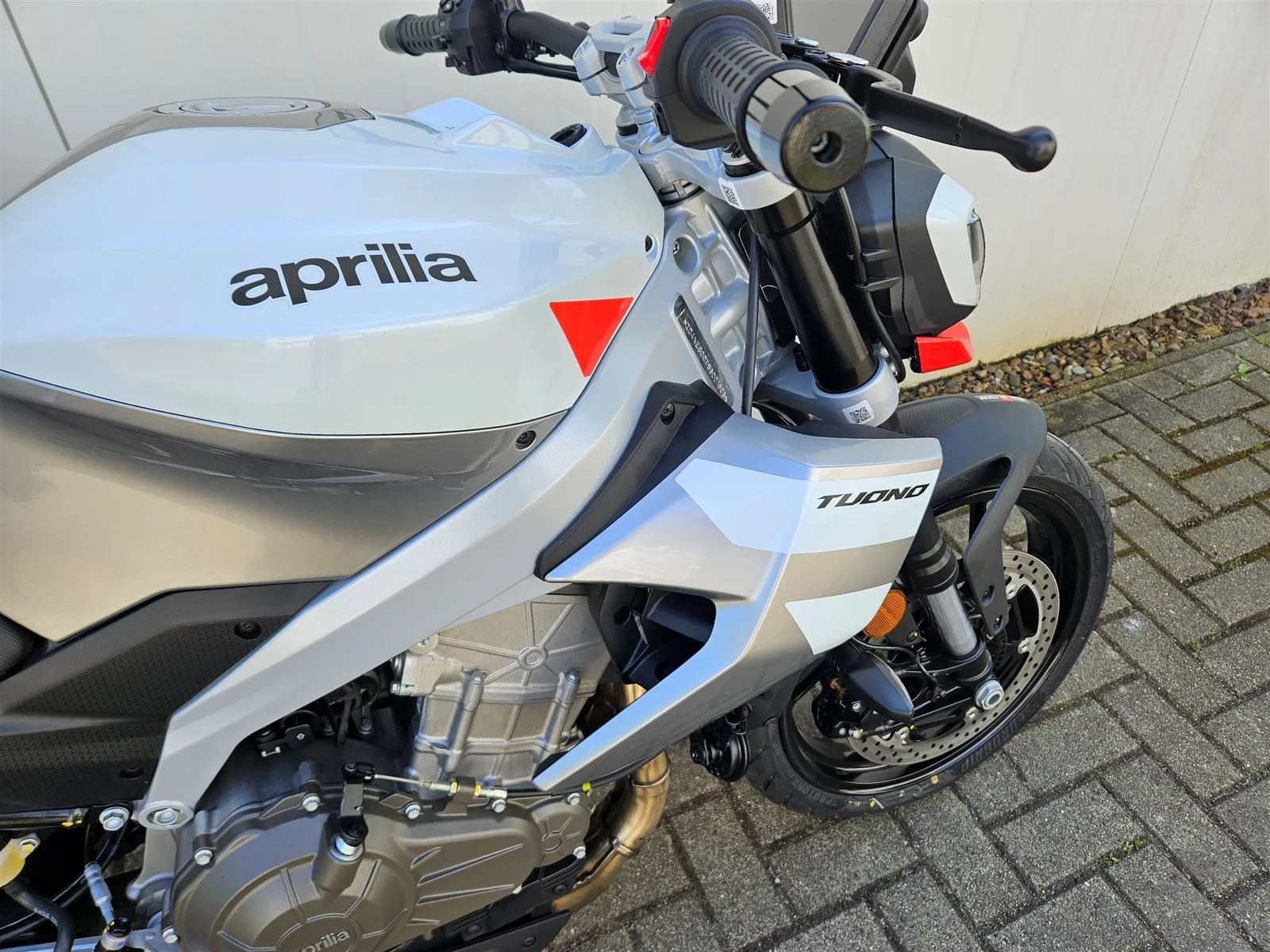 Aprilia Tuono 457 sofort lieferbar!