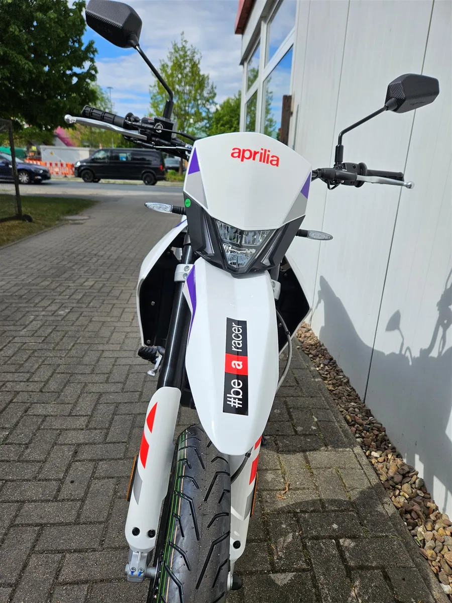 Aprilia SX 125 sofort lieferbar!