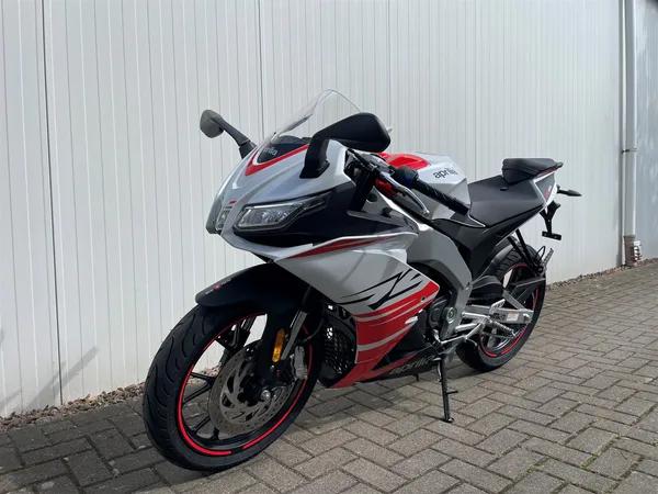 Aprilia RS 125 ABS sofort lieferbar!