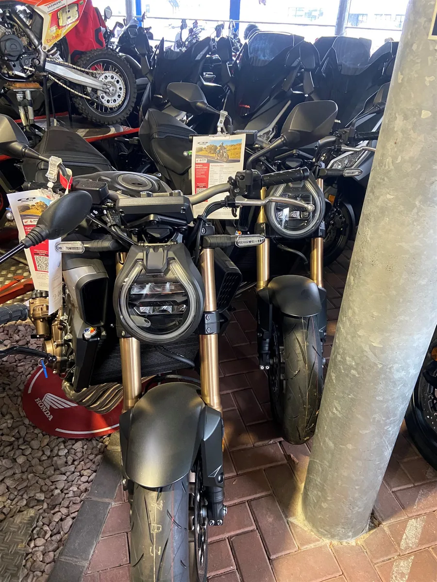 Honda CB650R E-Clutch
