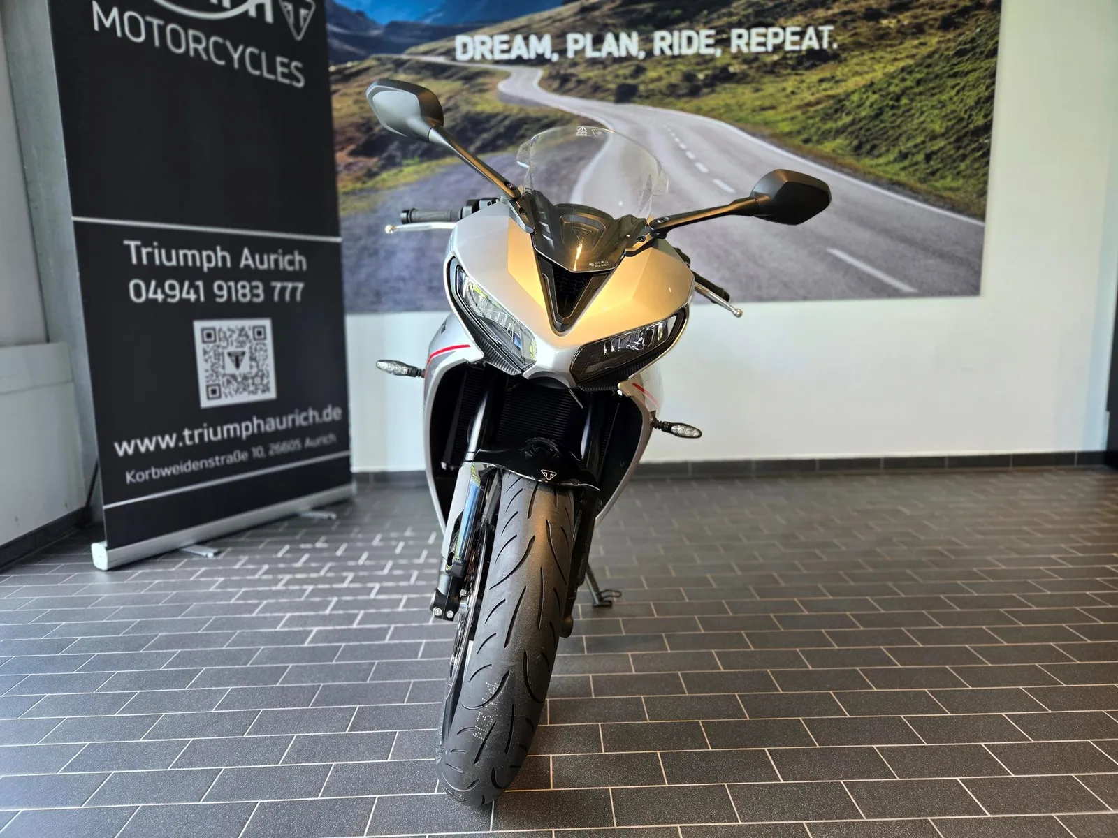 Triumph Daytona 660 Kostenloses A2 Drosselkit sichern