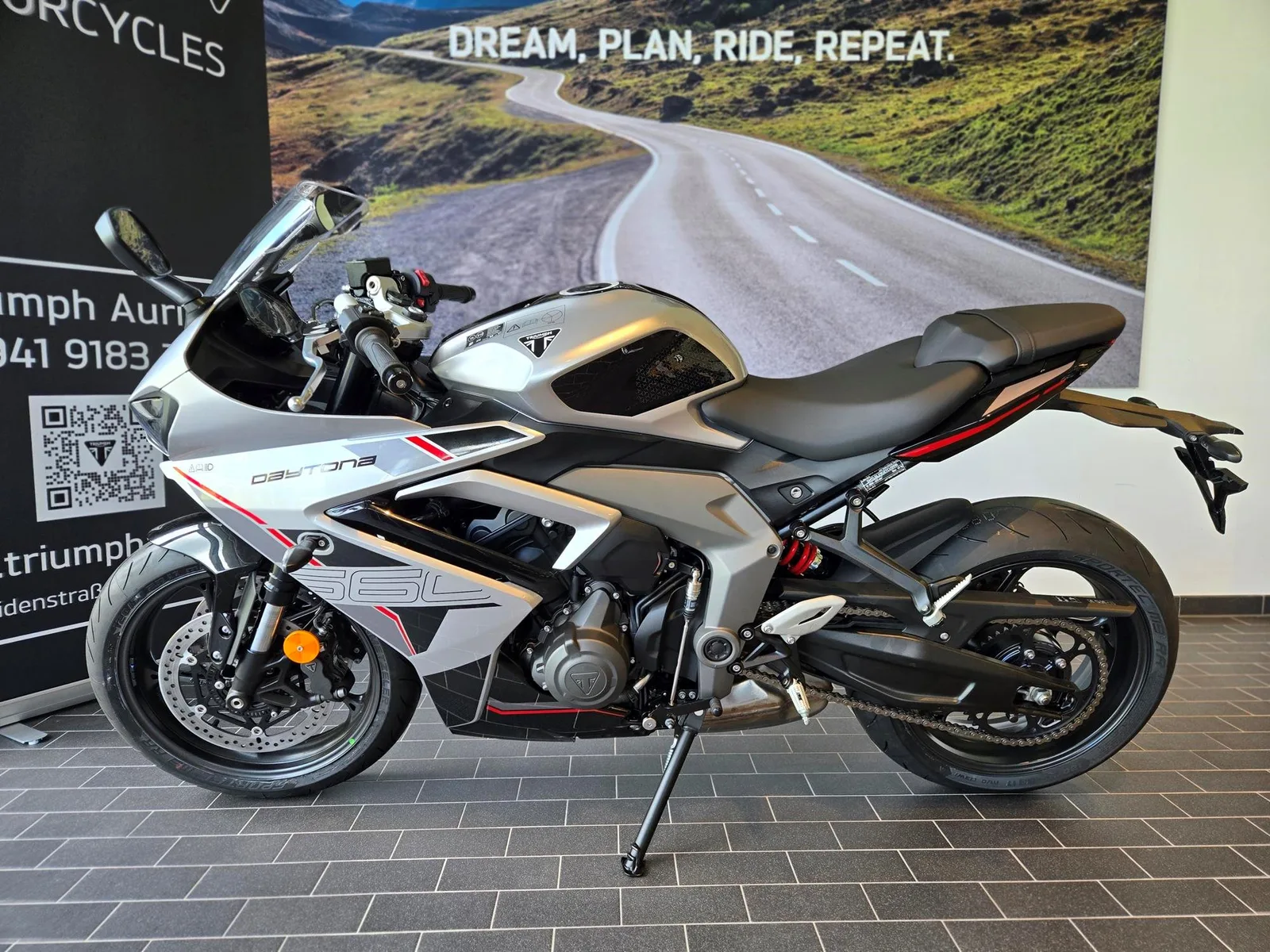 Triumph Daytona 660 Kostenloses A2 Drosselkit sichern