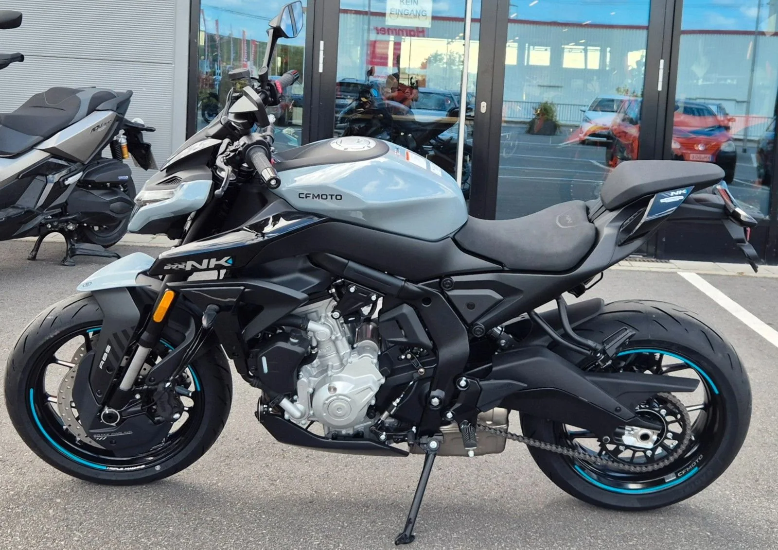 CFMOTO 675NK