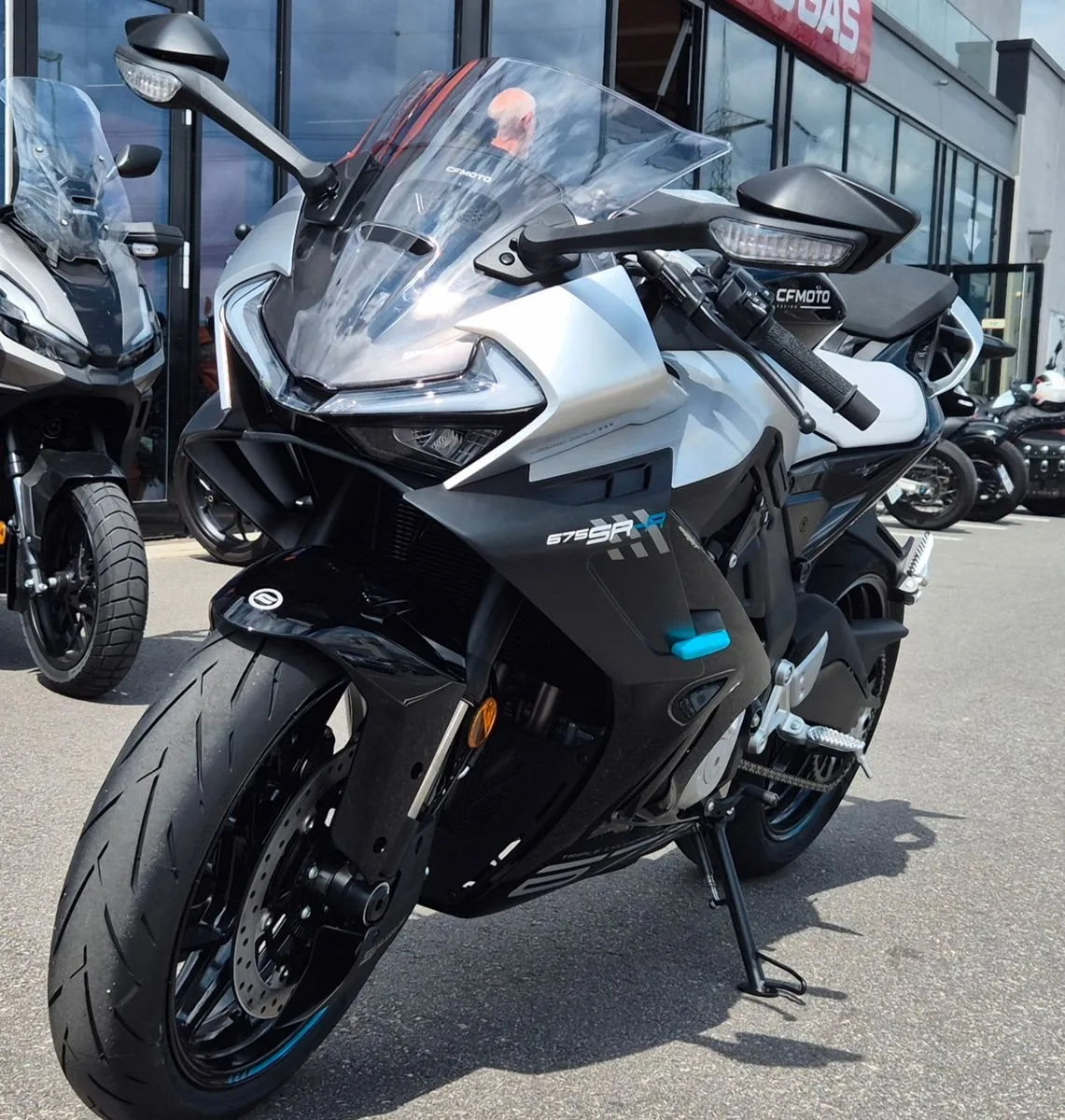 CFMOTO 675SR-R