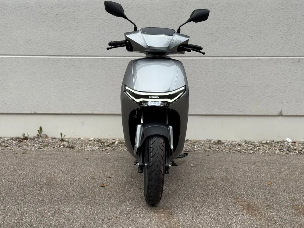 Honda CUV e: EVP4s | E-Roller