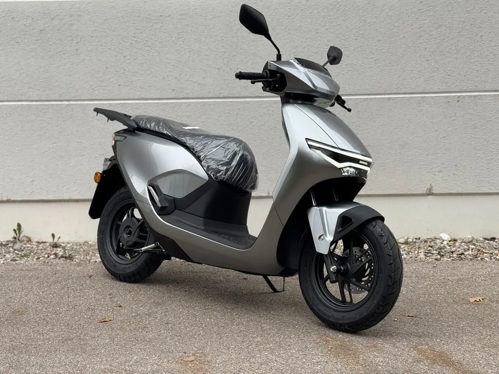Honda CUV e: EVP4s | E-Roller