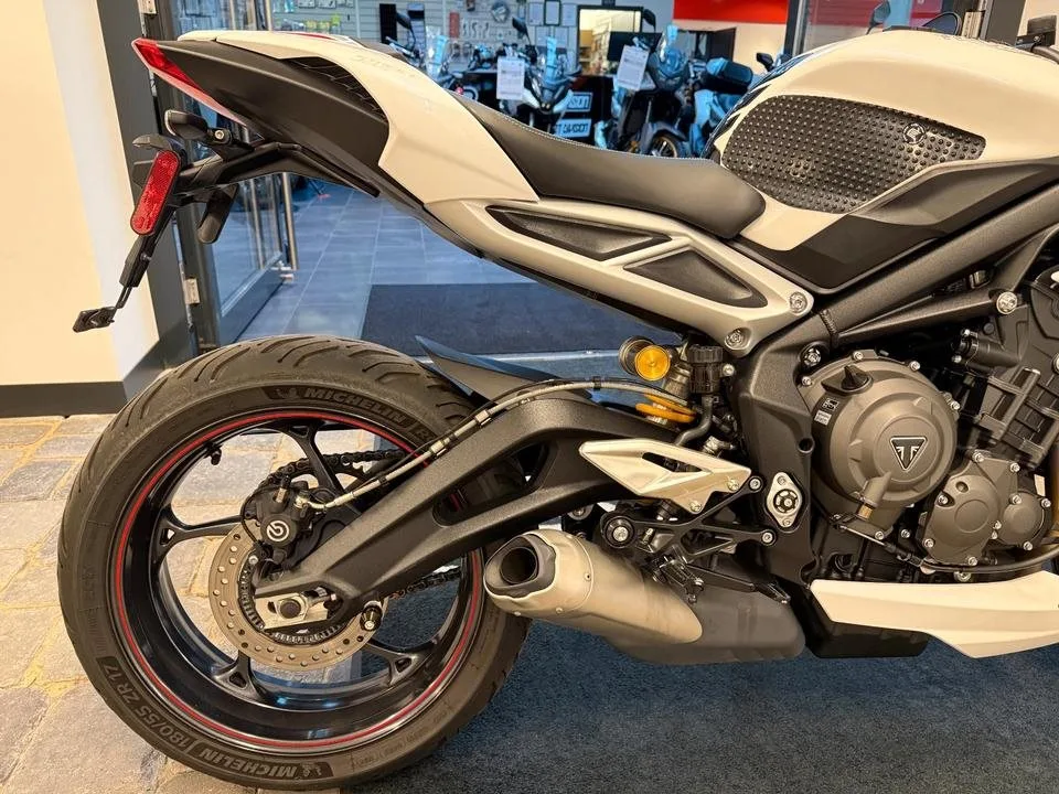 Triumph Street Triple 765 RS