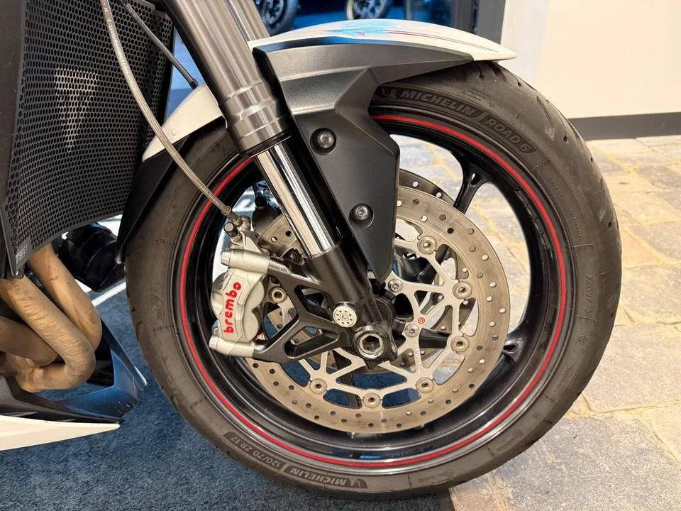 Triumph Street Triple 765 RS