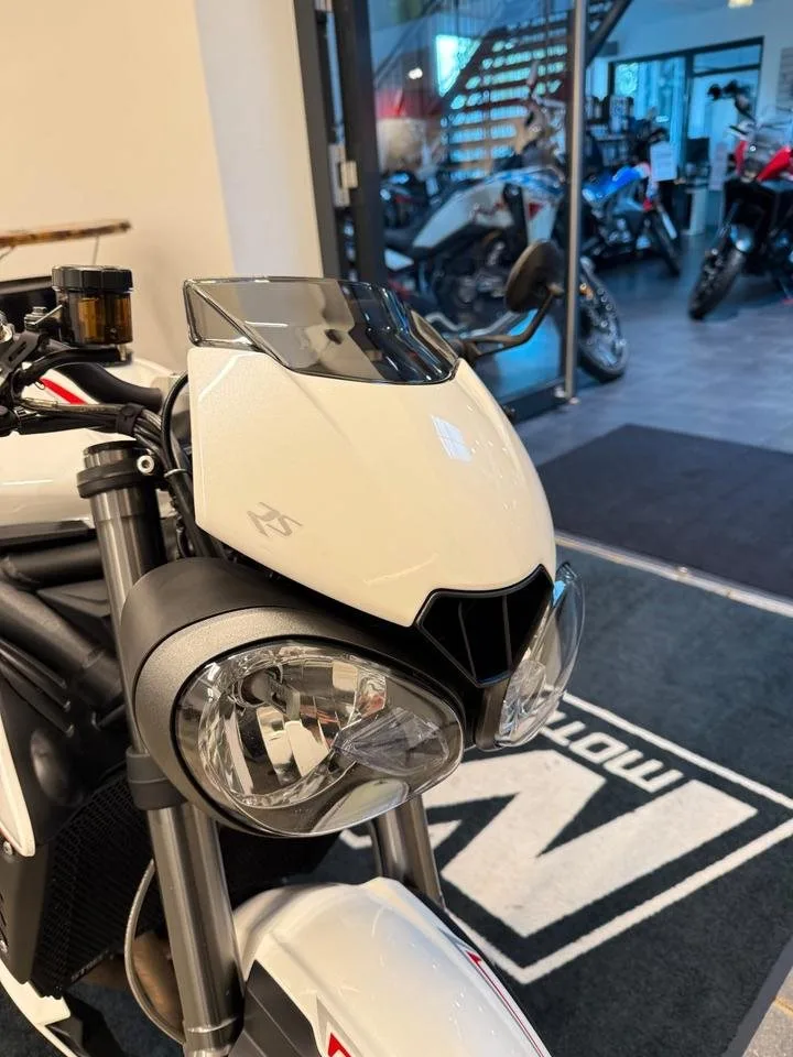 Triumph Street Triple 765 RS