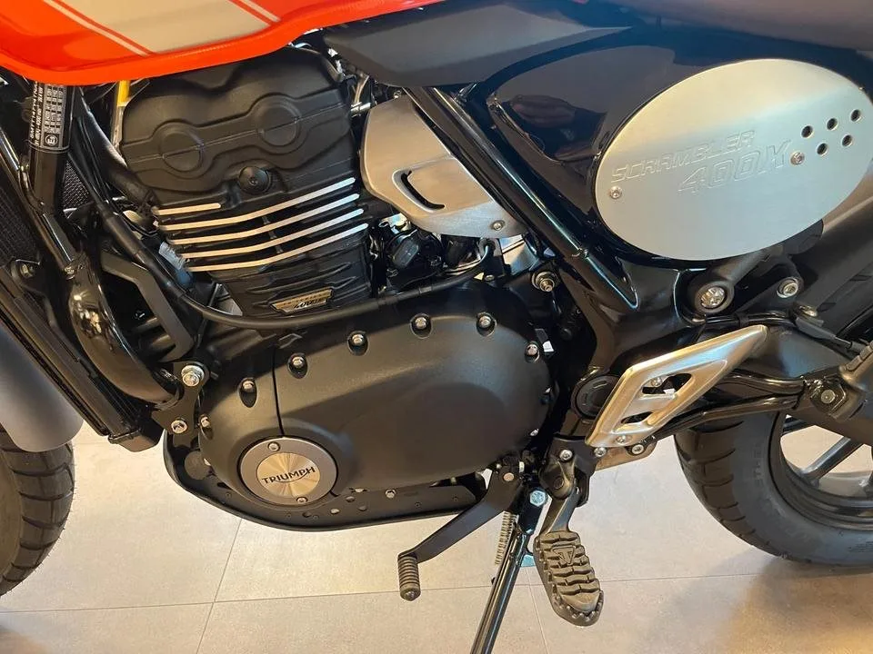 Triumph Scrambler 400 X