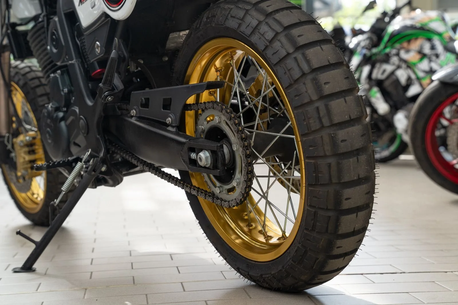 Mash X-Ride 650