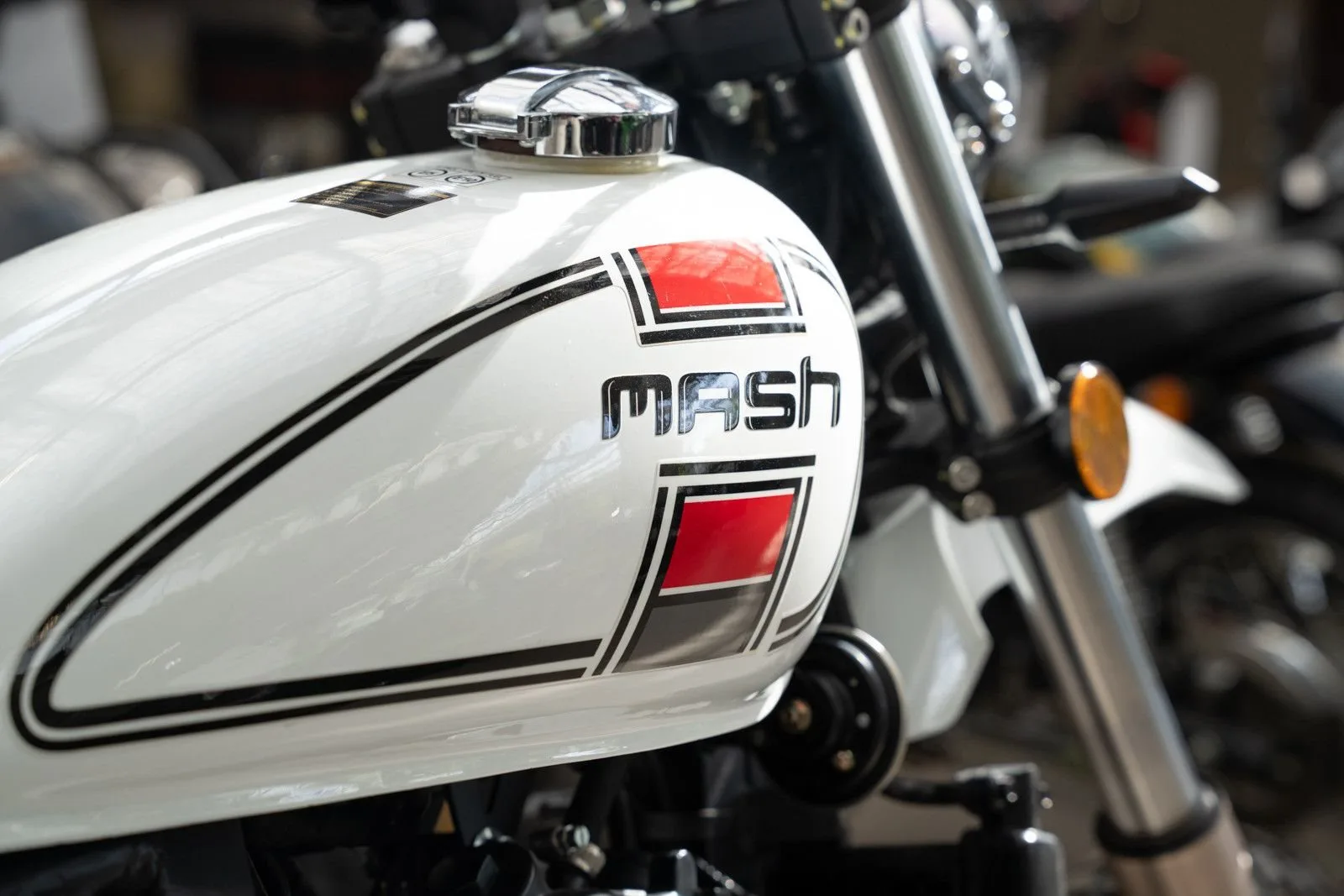 Mash X-Ride 650