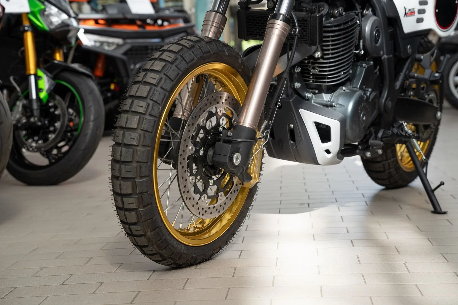 Mash X-Ride 650