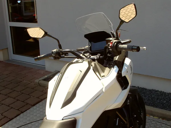 Honda NC750X # 6 Jahre Garantie # \*50/50 Finanzierung