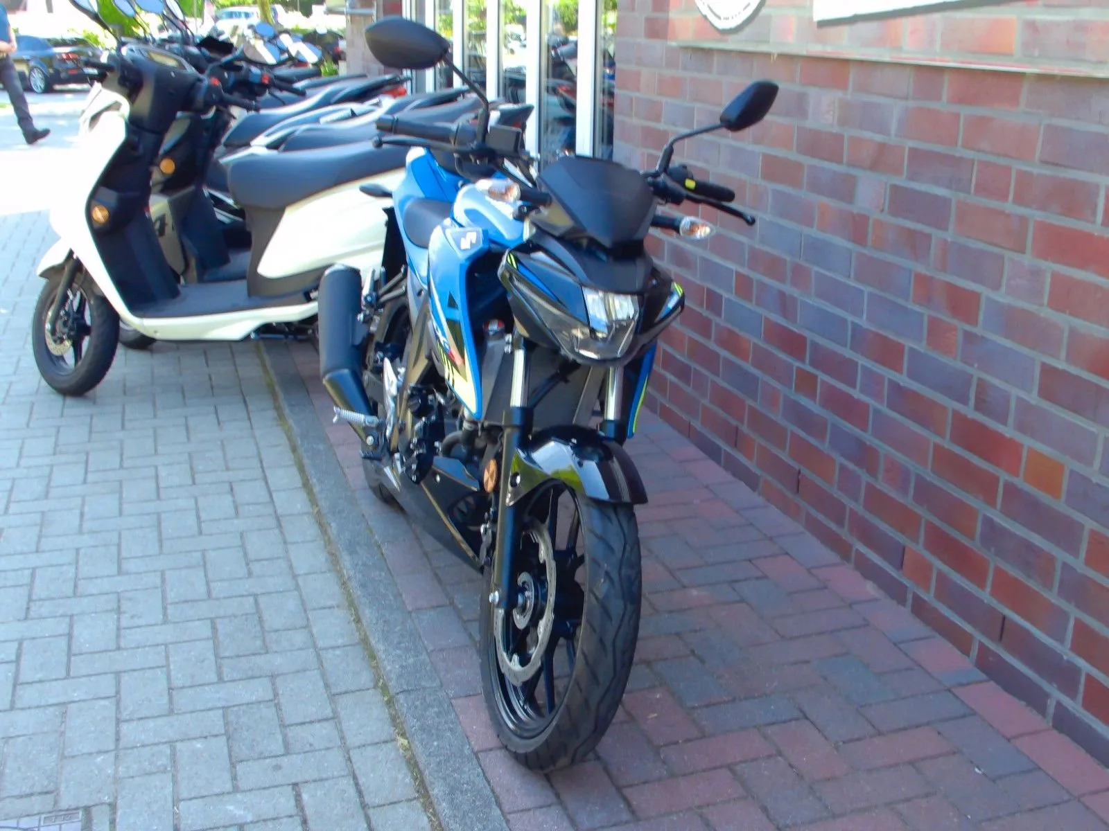 Suzuki GSX-S125 ABS